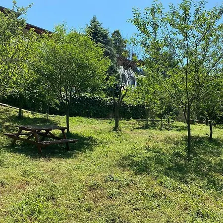 Megara; Havuzlu Muestakil Otel Kandira